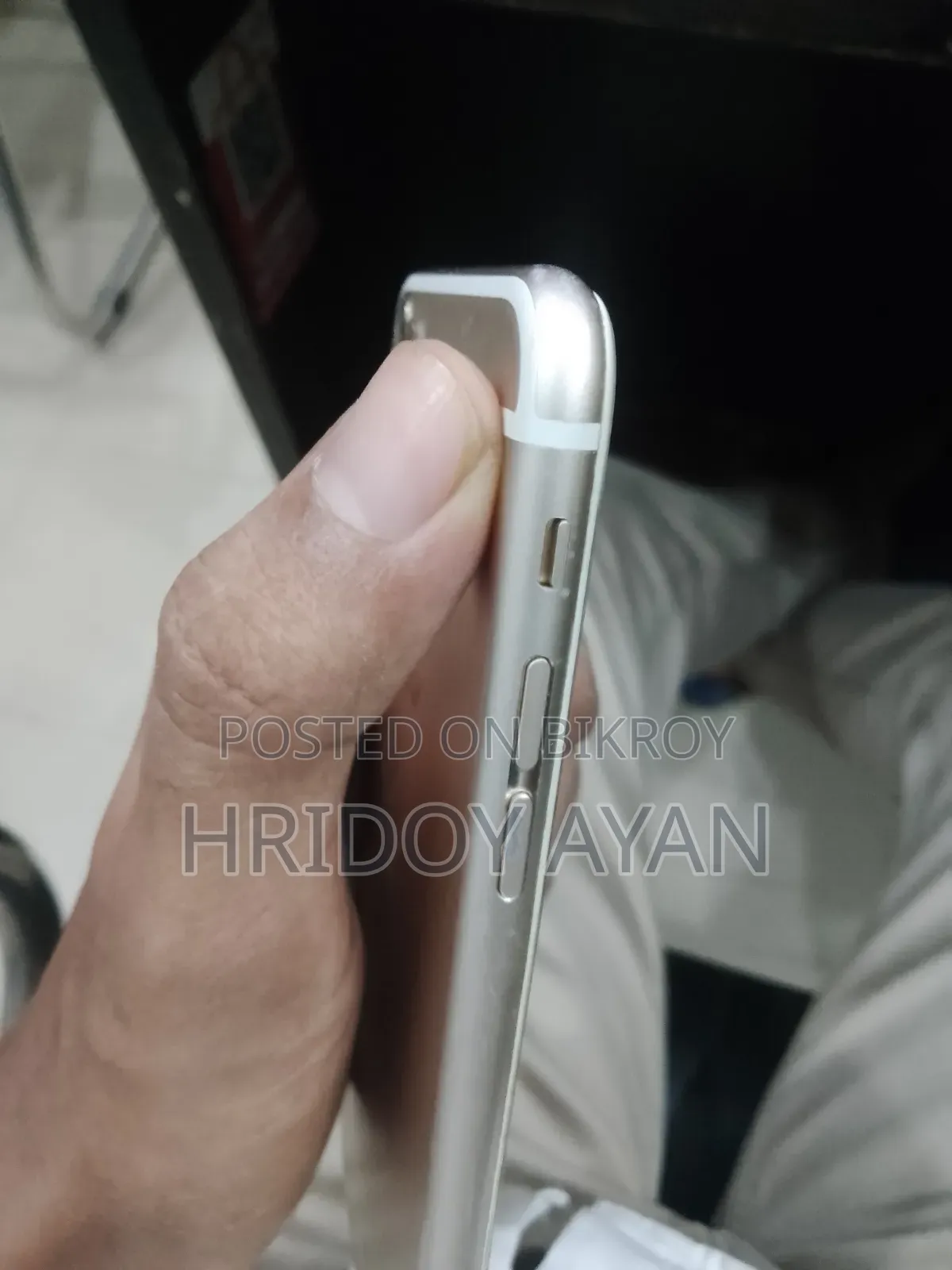 অ্যাপল আইফোন ৬এস প্লাস ৬৪ জিবি হোয়াইট
