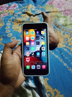 Apple iPhone 7 Plus 128 GB Black