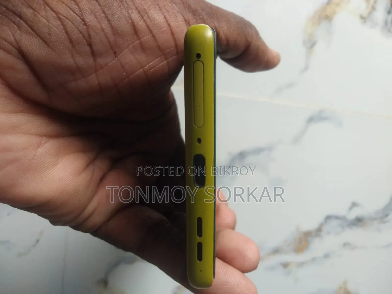 Motorola Moto G85 256 GB Yellow
