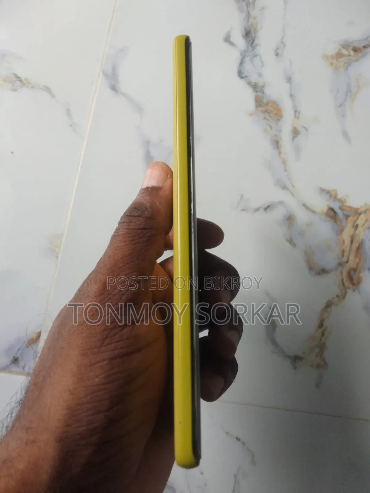 Motorola Moto G85 256 GB Yellow