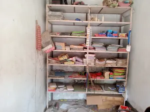 দোকানের র্যাক এবং কাউন্টার অ্যালুমিনিয়াম শোকেস
