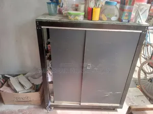 দোকানের র্যাক এবং কাউন্টার অ্যালুমিনিয়াম শোকেস