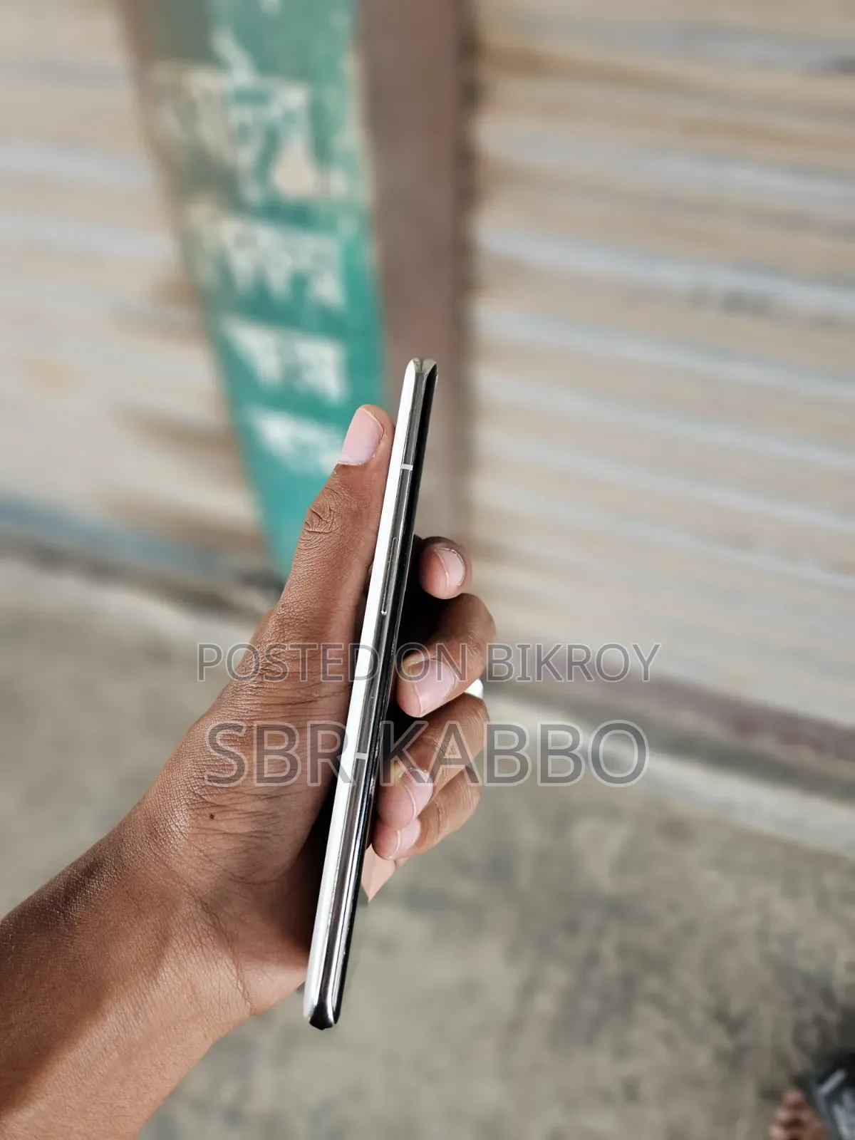 ওয়ানপ্লাস ১০ প্রো ৫১২ জিবি হোয়াইট