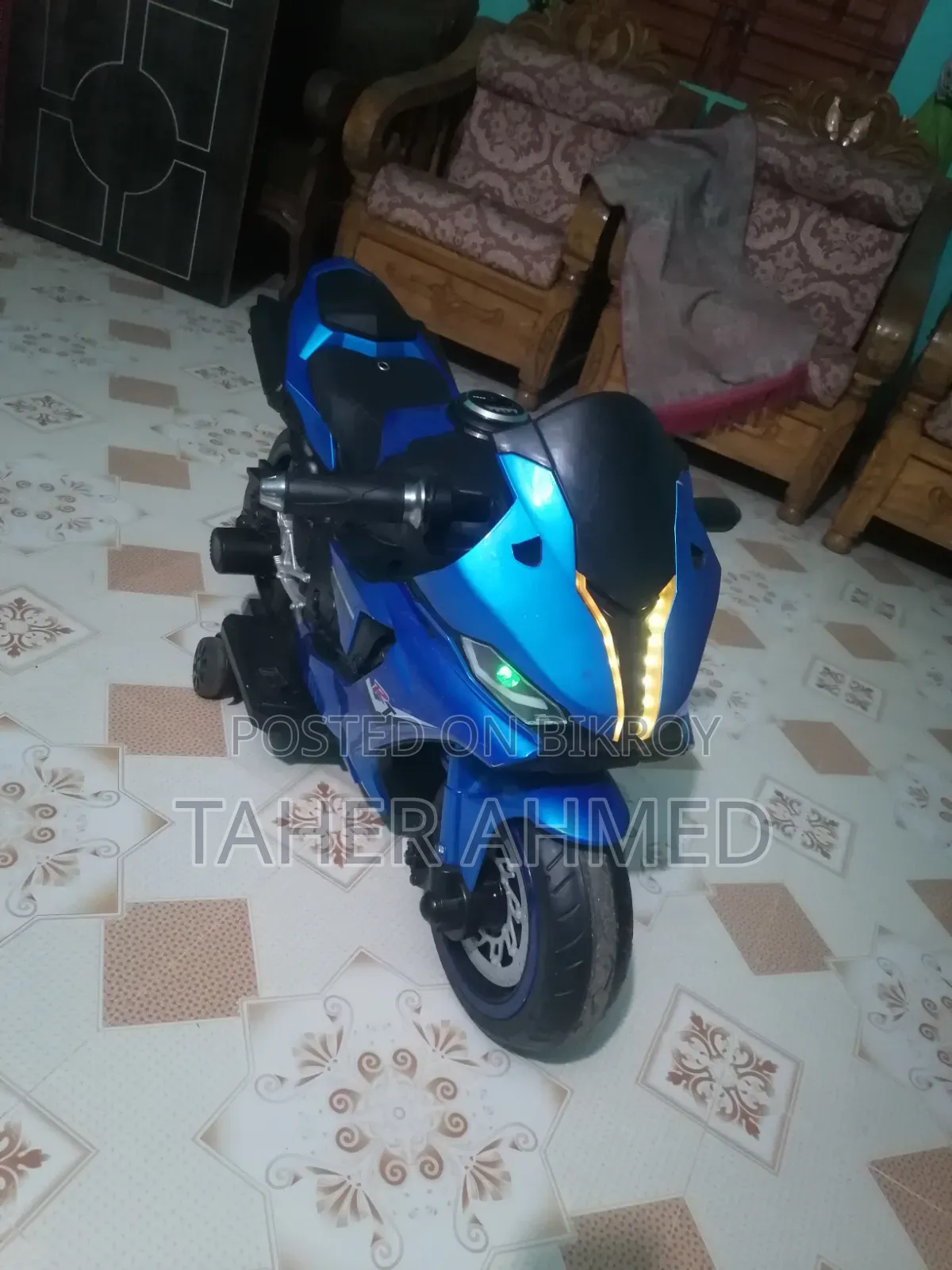 বাচ্চাদের ইলেকট্রিক বাইক