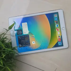 Apple iPad 9.7 32 GB