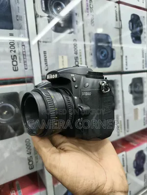 নিকন ডি৭০০০ ক্যামেরা ৫০মিমি ১.৮ডি লেন্স সহ