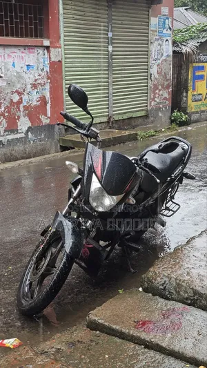 নিউ হিরো গ্ল্যামার ২০১৪ ব্ল্যাক