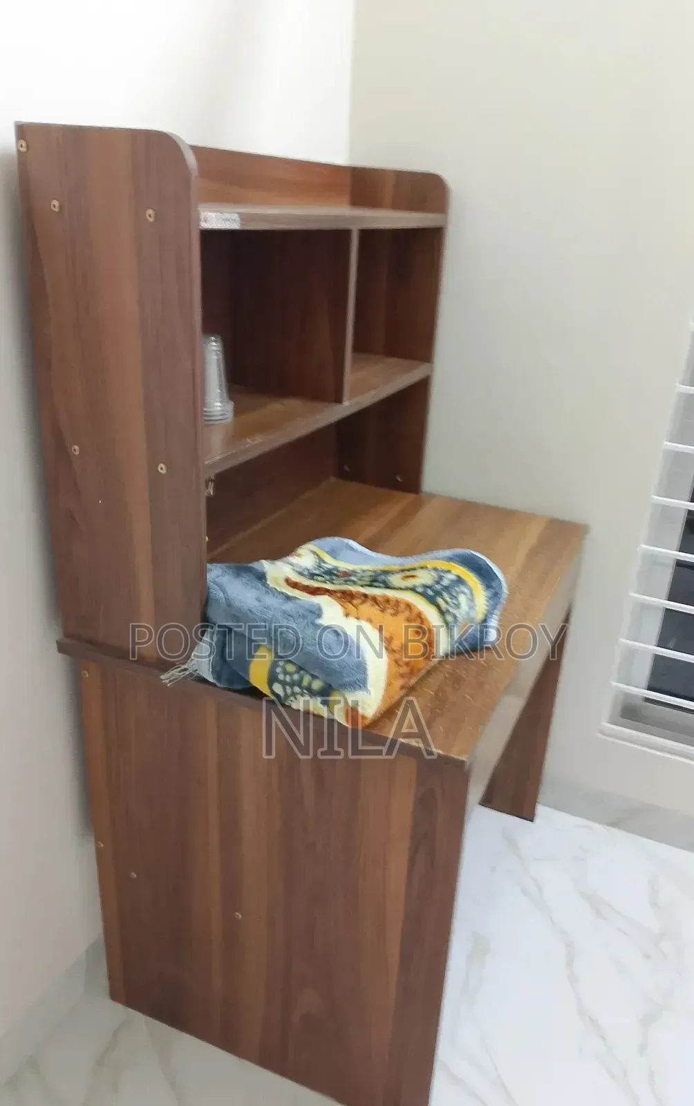 Reading Table