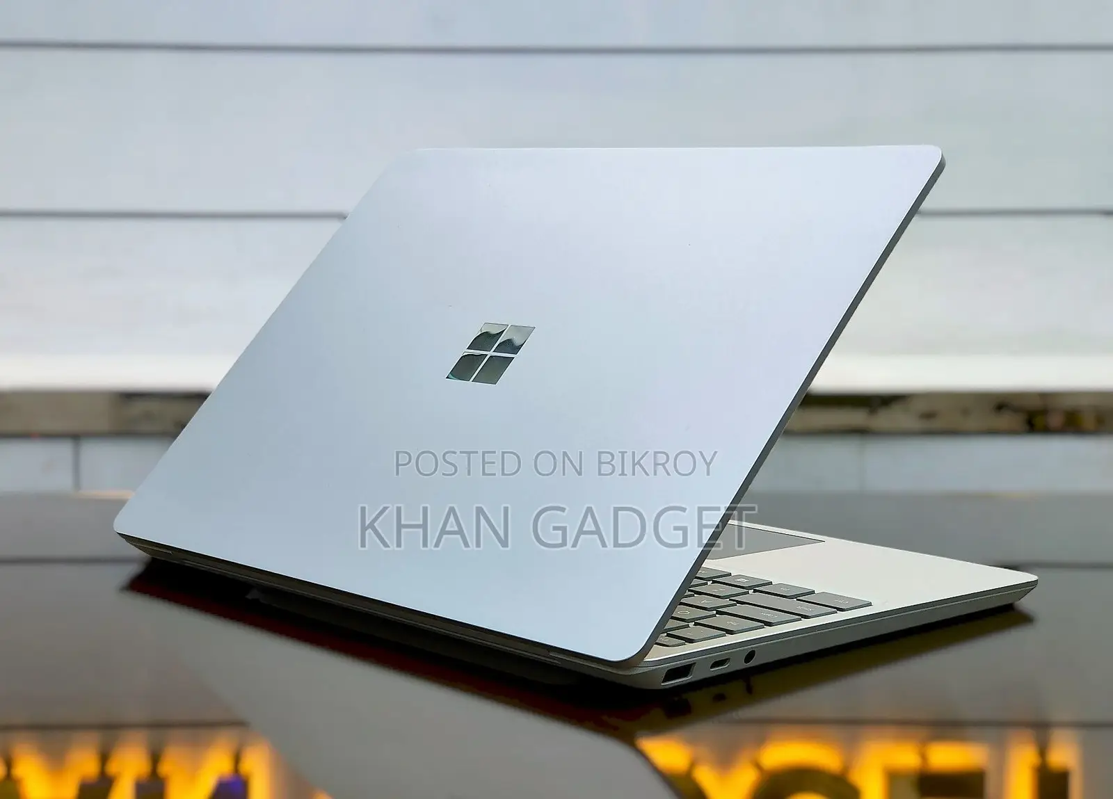 Laptop Microsoft Surface Go 8GB Intel Core I5 SSD 256GB