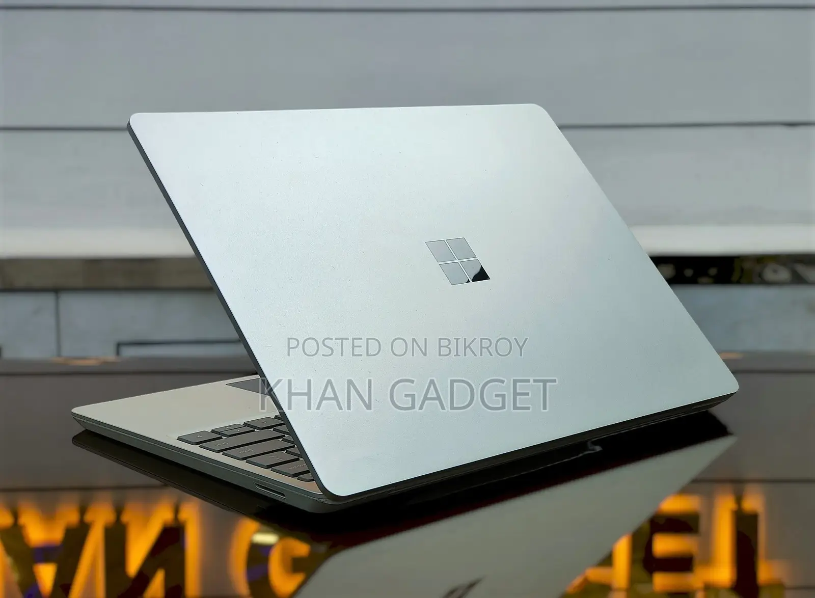 Laptop Microsoft Surface Go 8GB Intel Core I5 SSD 256GB