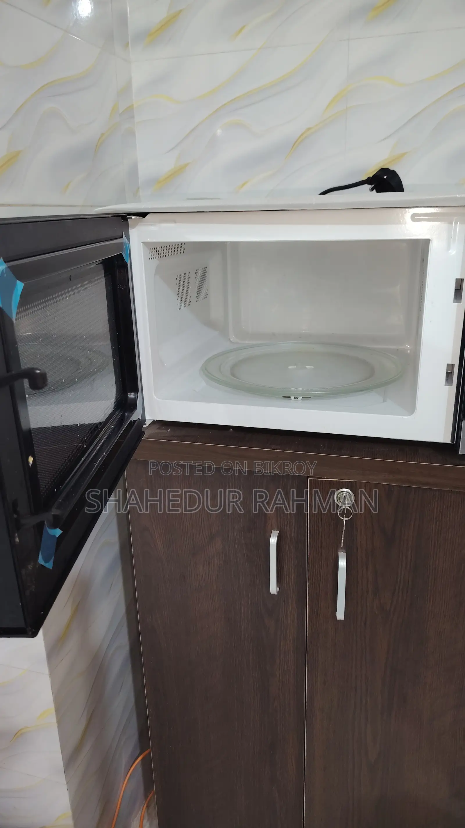 35 Litre Singer Microwave Oven
