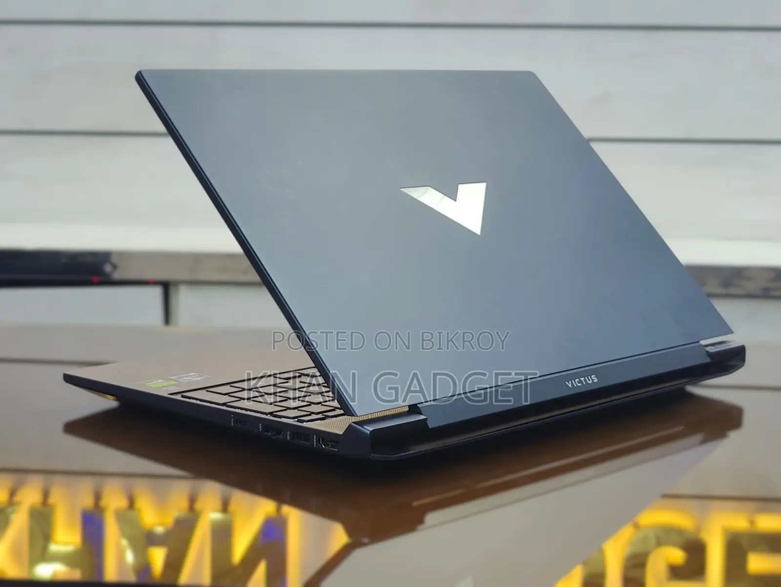 Laptop HP Victus 15 8GB AMD Ryzen 7 SSD 512GB
