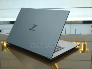 Laptop HP ZBook Firefly G8 16GB Intel Core I7 SSD 512GB