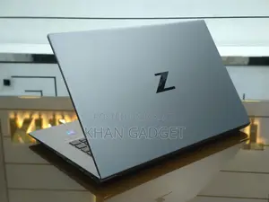 Laptop HP ZBook Firefly G8 16GB Intel Core I7 SSD 512GB
