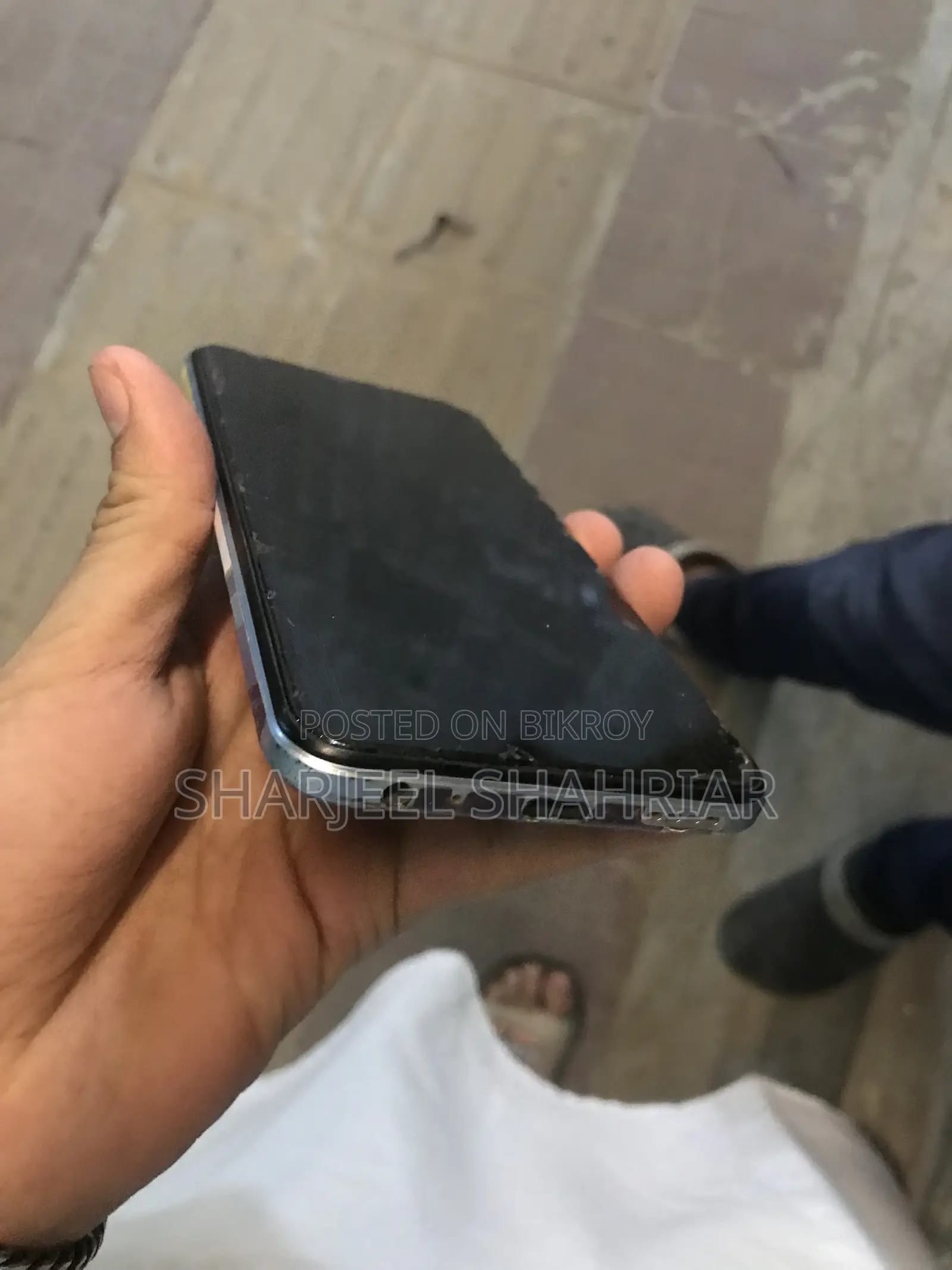 রিয়েলমি ৮ ৫জি ৬৪ জিবি ব্লু