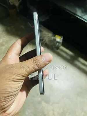 Vivo Y18 64 GB Blue