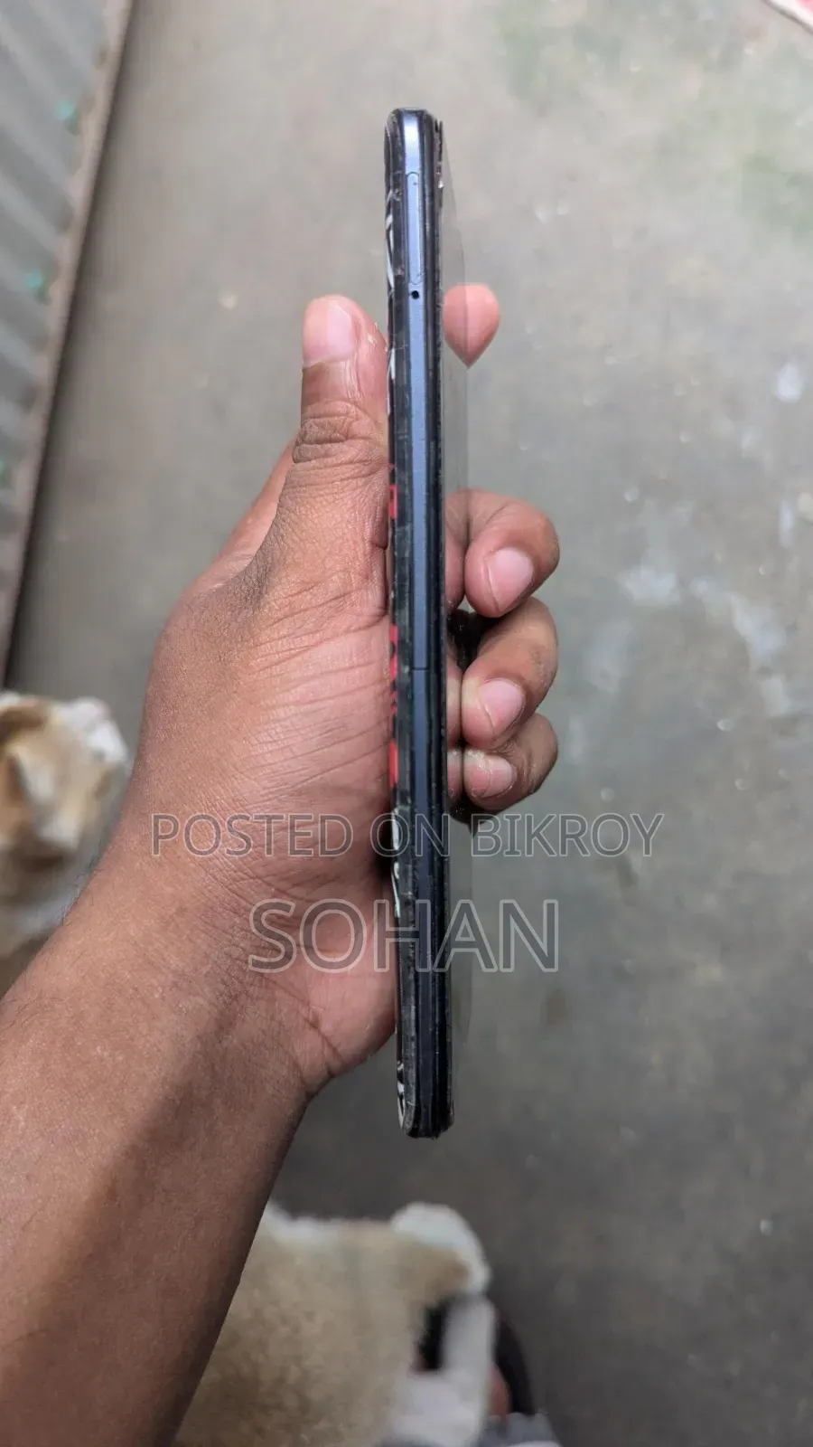 রিয়েলমি ৮ প্রো ১২৮ জিবি কালো