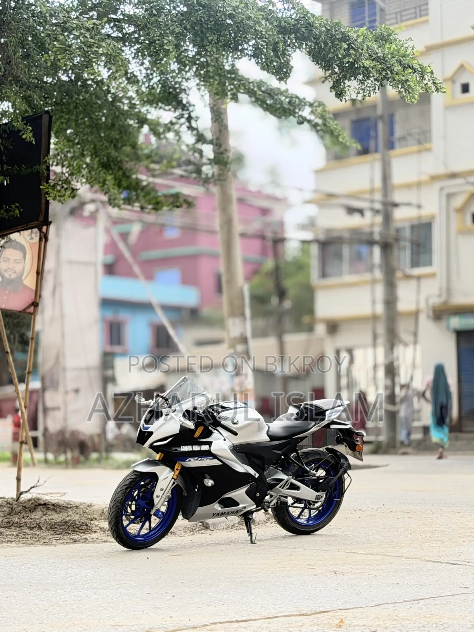 Yamaha R15M 2022