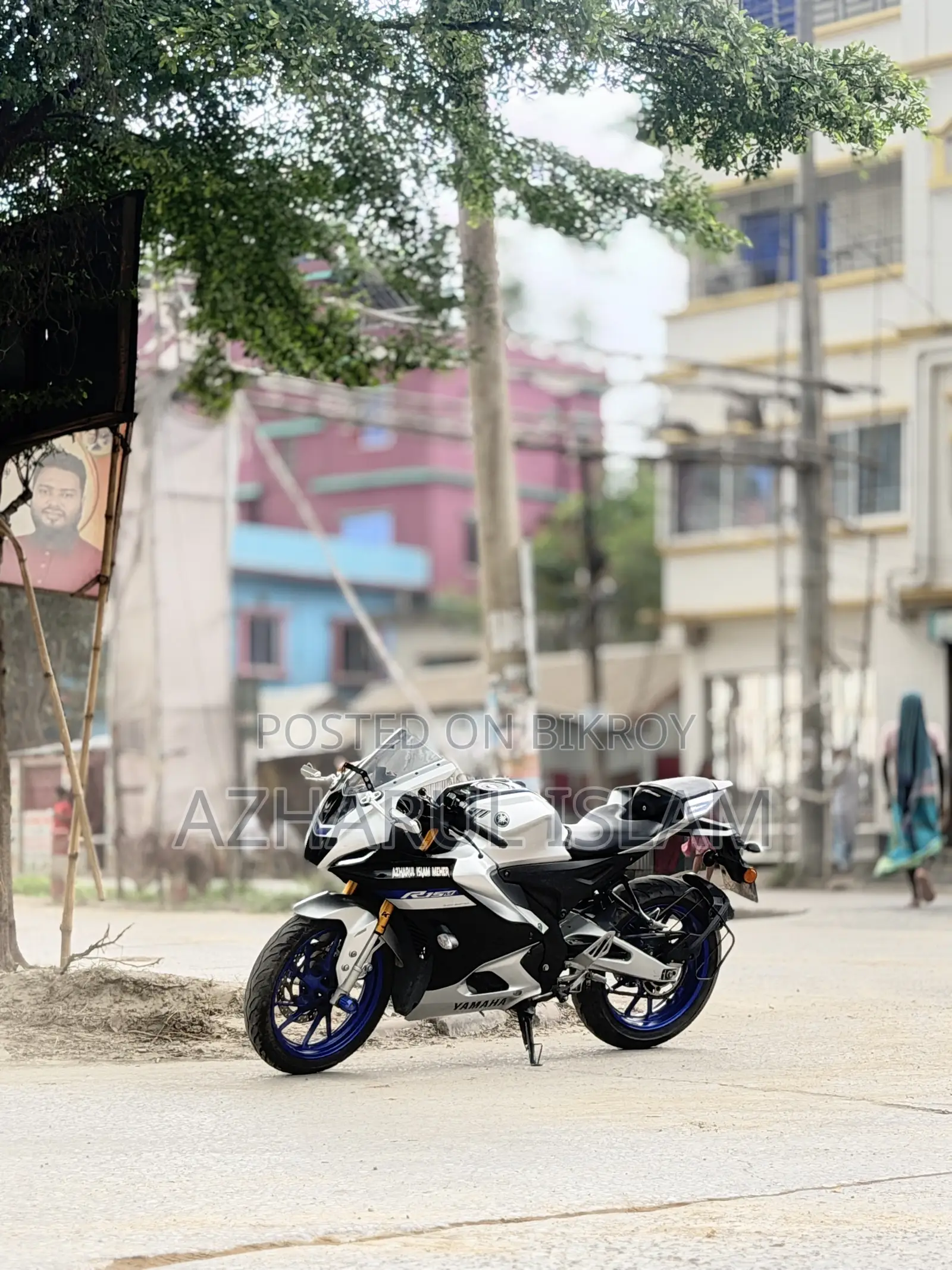 Yamaha R15M 2022