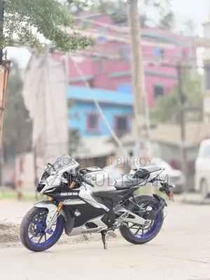 Yamaha R15M 2022