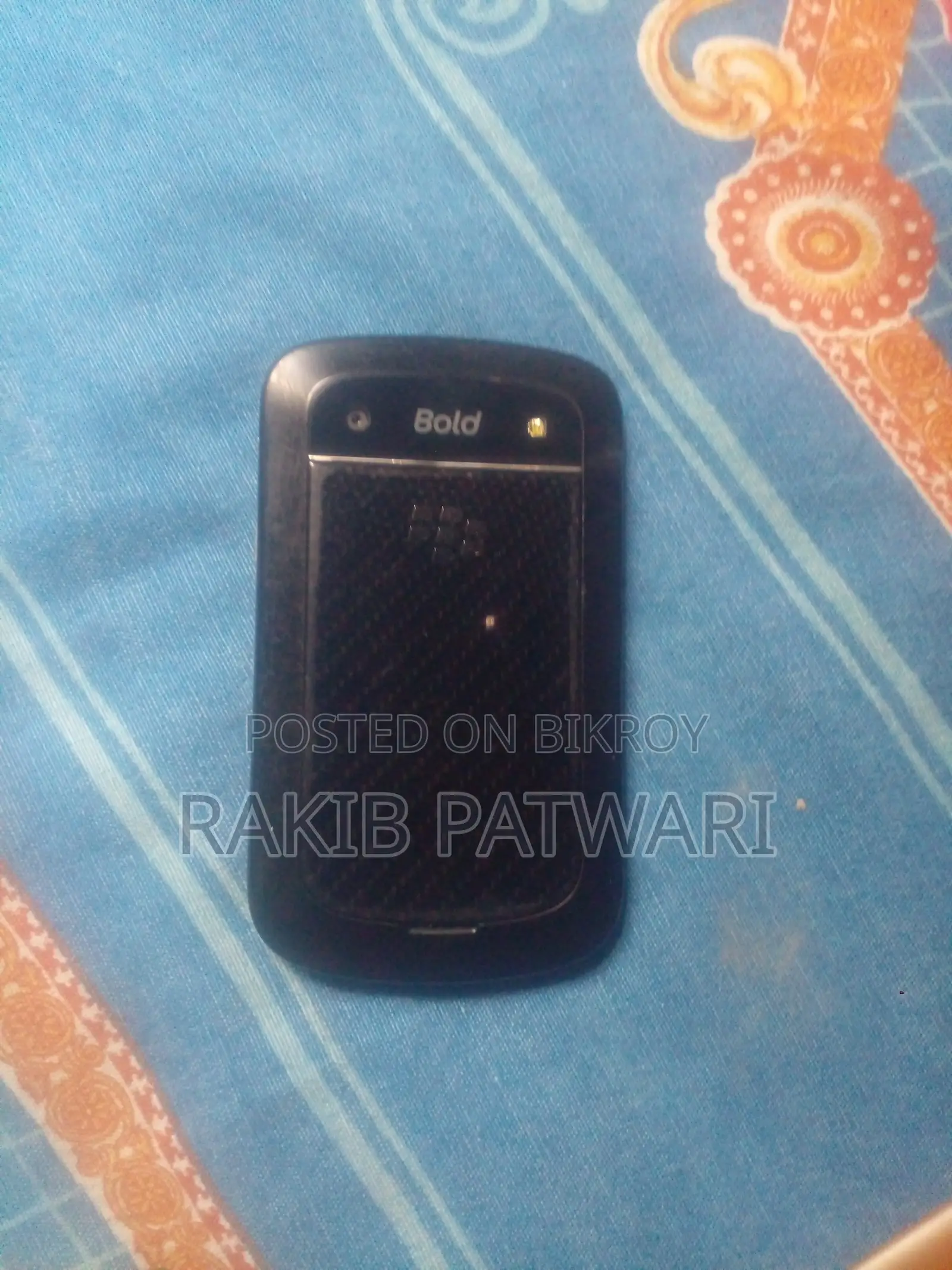 BlackBerry Bold Touch 9900 8 GB Black