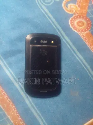 BlackBerry Bold Touch 9900 8 GB Black