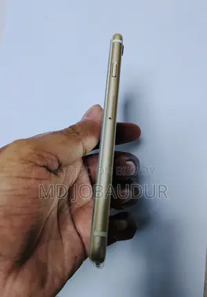 Apple iPhone 6s 32 GB Gold