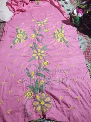 ঐতিহ্যবাহী ও আধুনিকতার ছোঁয়ায় হাতের কাজের আকর্ষণীয় টু পিস
