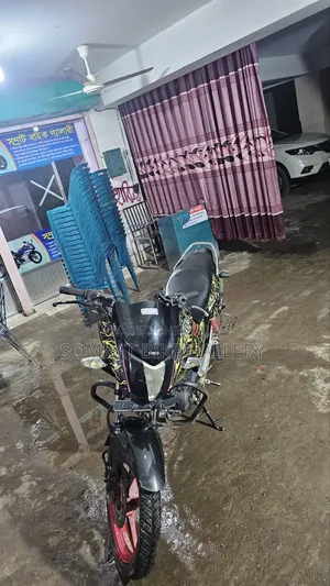 হিরো হাঙ্ক ২০১৬ ব্ল্যাক