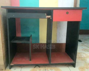 Computer Table