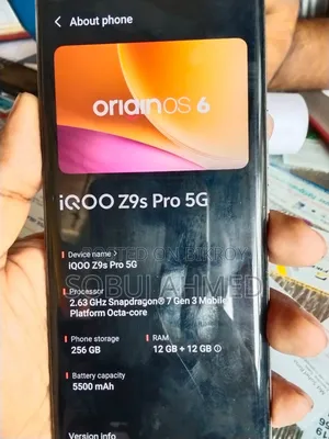 iQOO Z9 256 GB Orange