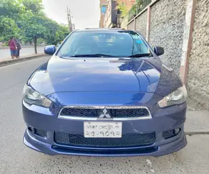 মিতসুবিশি ল্যান্সার ২০০৮ ব্লু