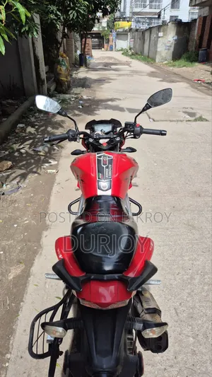 টিভিএস আপাচে ১৬০ ৪ভি ২০১৯ রেড