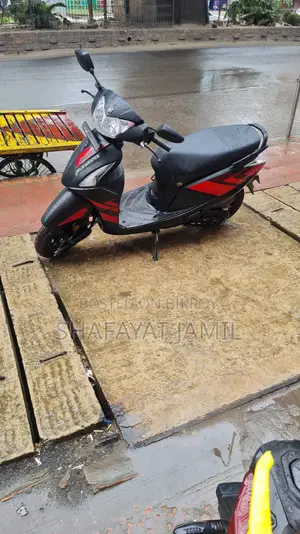 New Hero Pleasure 2025 Black