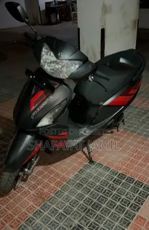 New Hero Pleasure 2025 Black