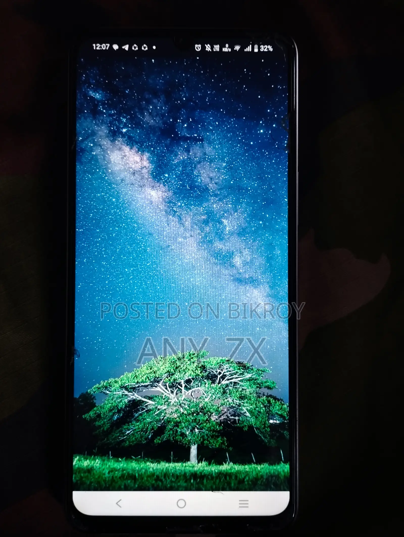 Vivo Y04 128 GB Gray