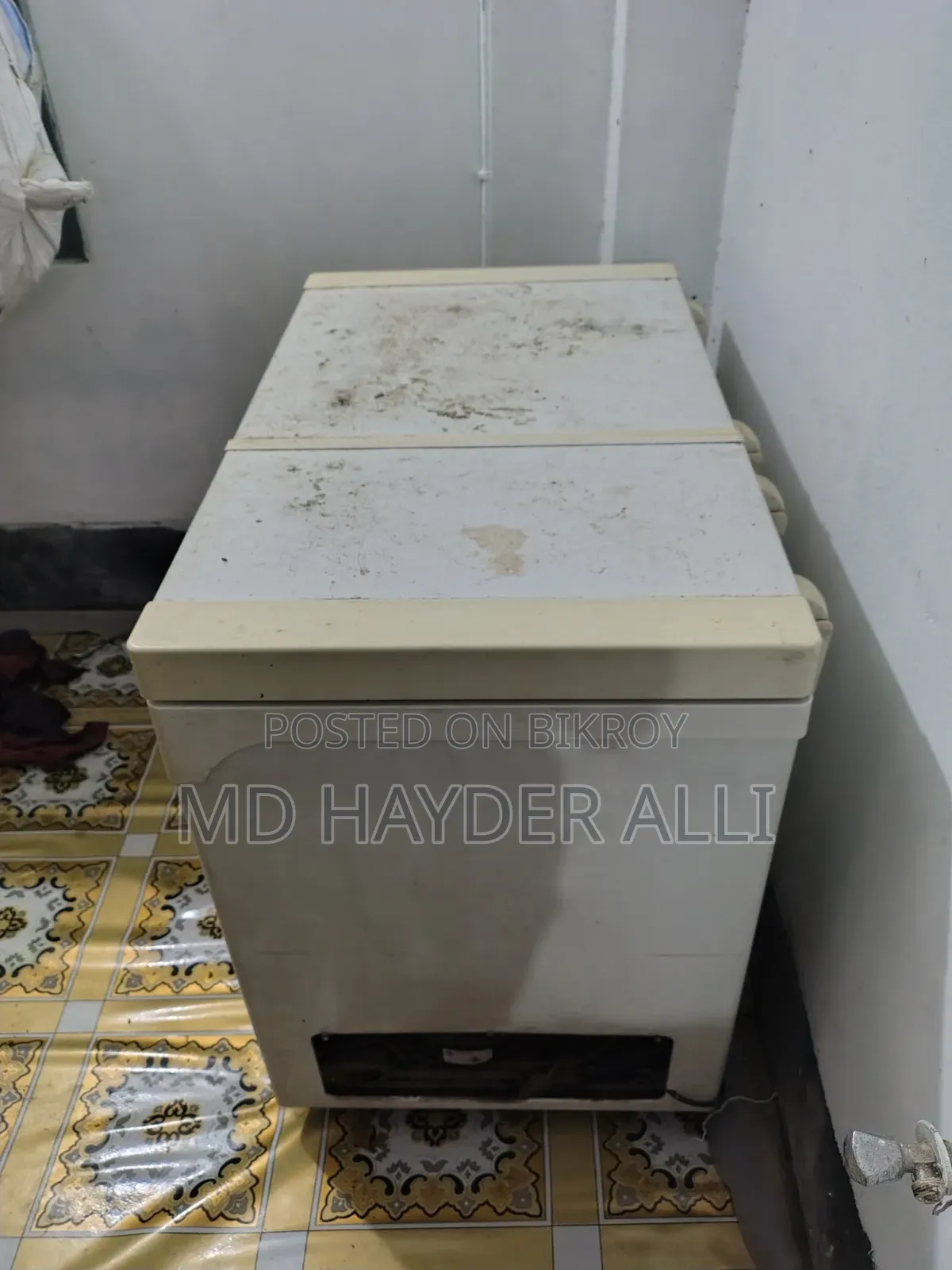সিঙ্গার ব্যবহৃত ডিপ ফ্রিজ