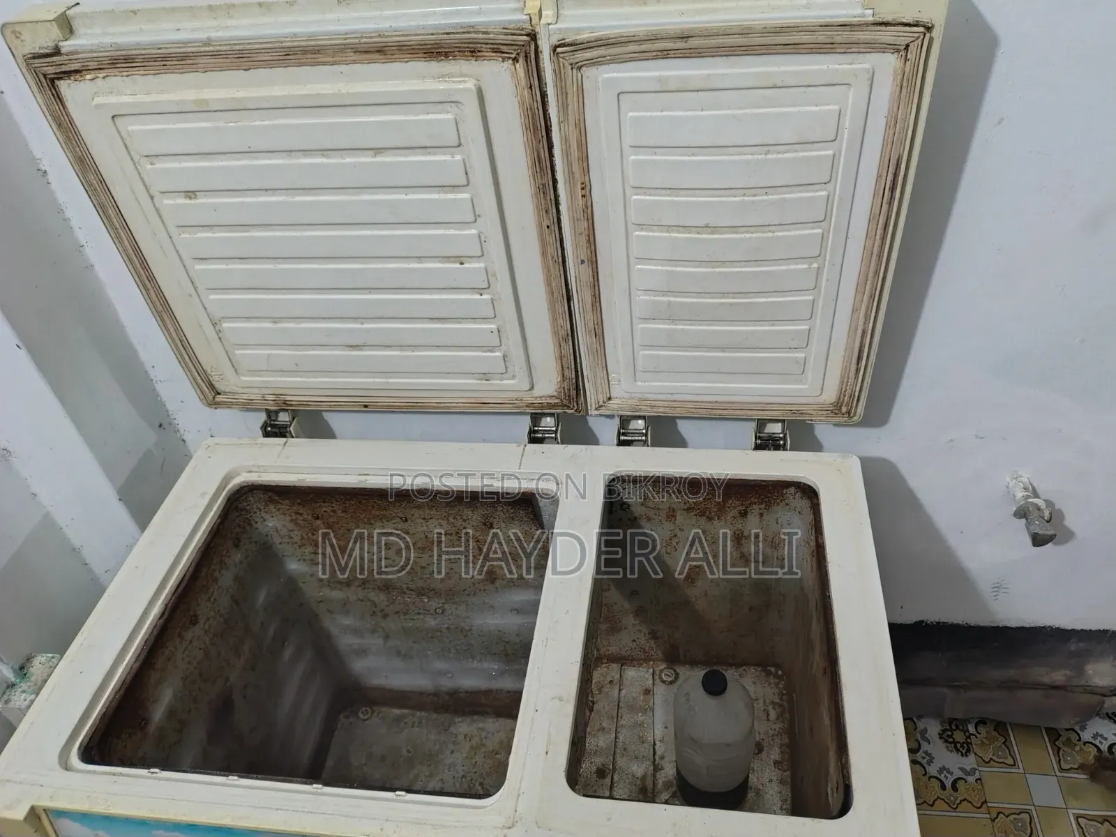 সিঙ্গার ব্যবহৃত ডিপ ফ্রিজ