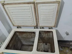 সিঙ্গার ব্যবহৃত ডিপ ফ্রিজ