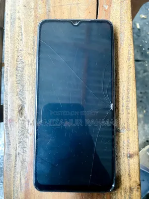 Vivo V21e 128 GB Blue