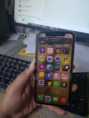 Apple iPhone 11 Pro 64 GB Gold