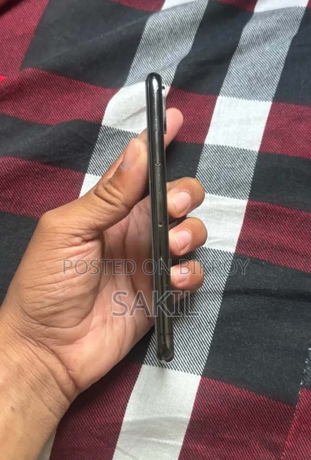 অ্যাপল আইফোন এক্সএস ৫১২ জিবি ব্ল্যাক