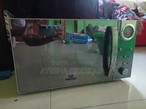 Microwave Oven