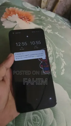 রিয়েলমি ৮ প্রো ১২৮ জিবি কালো
