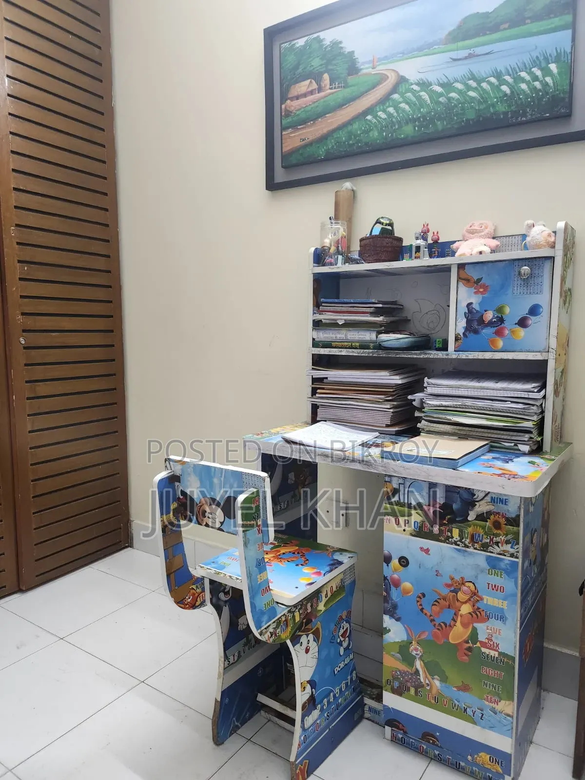 Reading Table