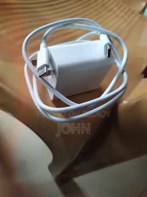 Honor 200 এর জন্য ১০০ ওয়াট সুপার ফাস্ট চার্জার