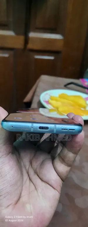 ওয়ানপ্লাস ৯আর ২৫৬ জিবি ব্রোঞ্জ