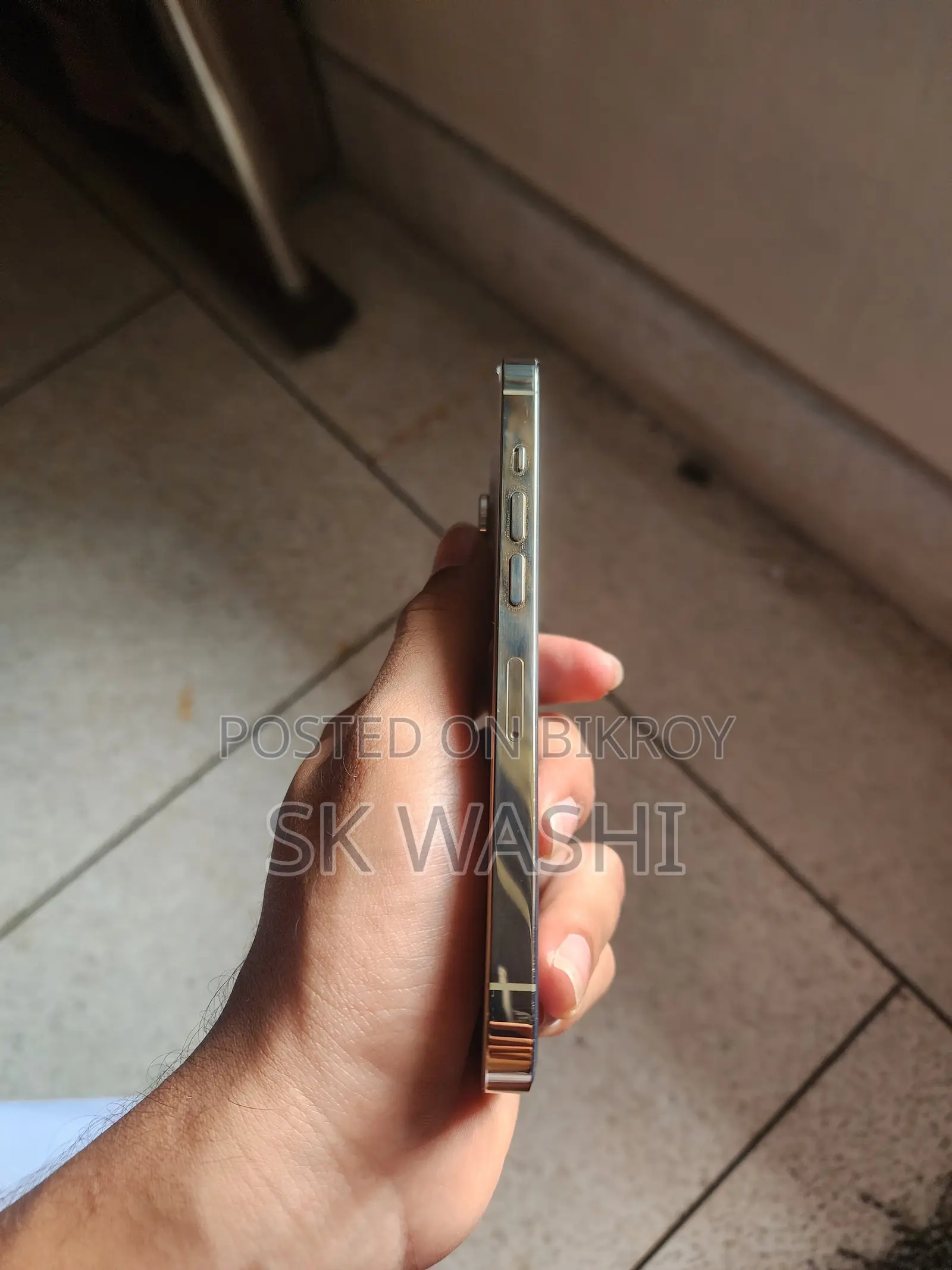 অ্যাপল আইফোন ১৩ প্রো ২৫৬ জিবি গোল্ড