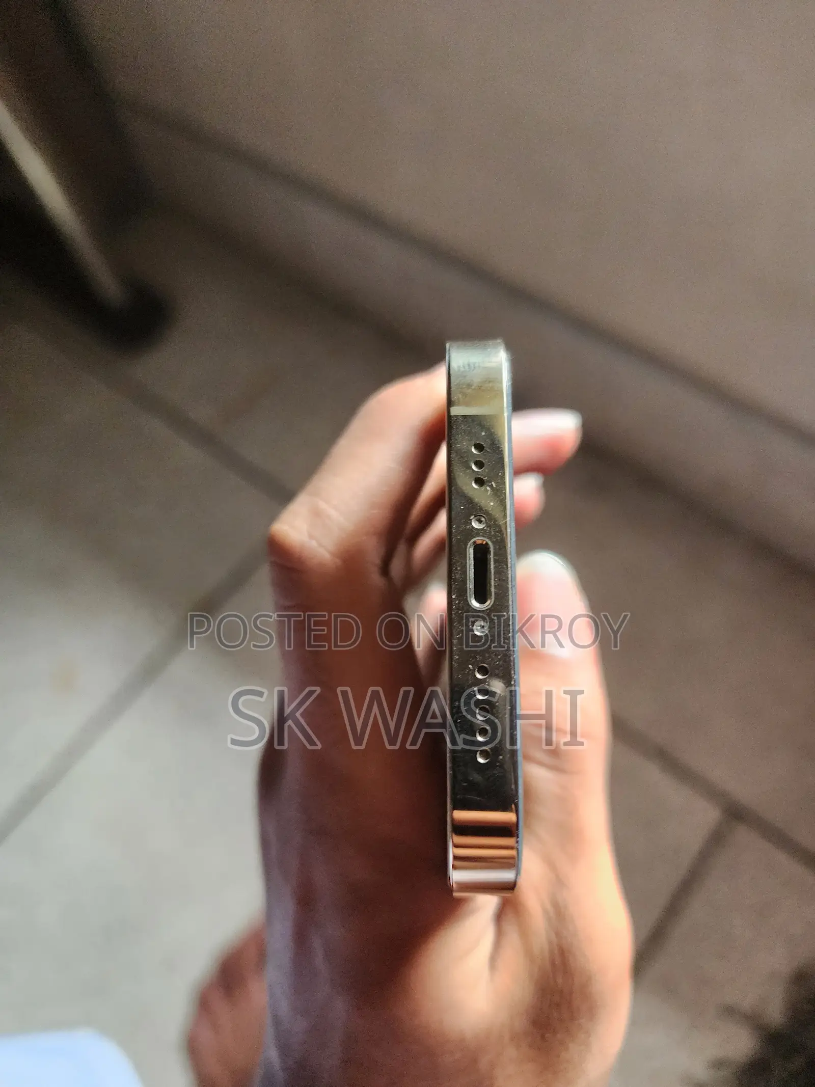 অ্যাপল আইফোন ১৩ প্রো ২৫৬ জিবি গোল্ড