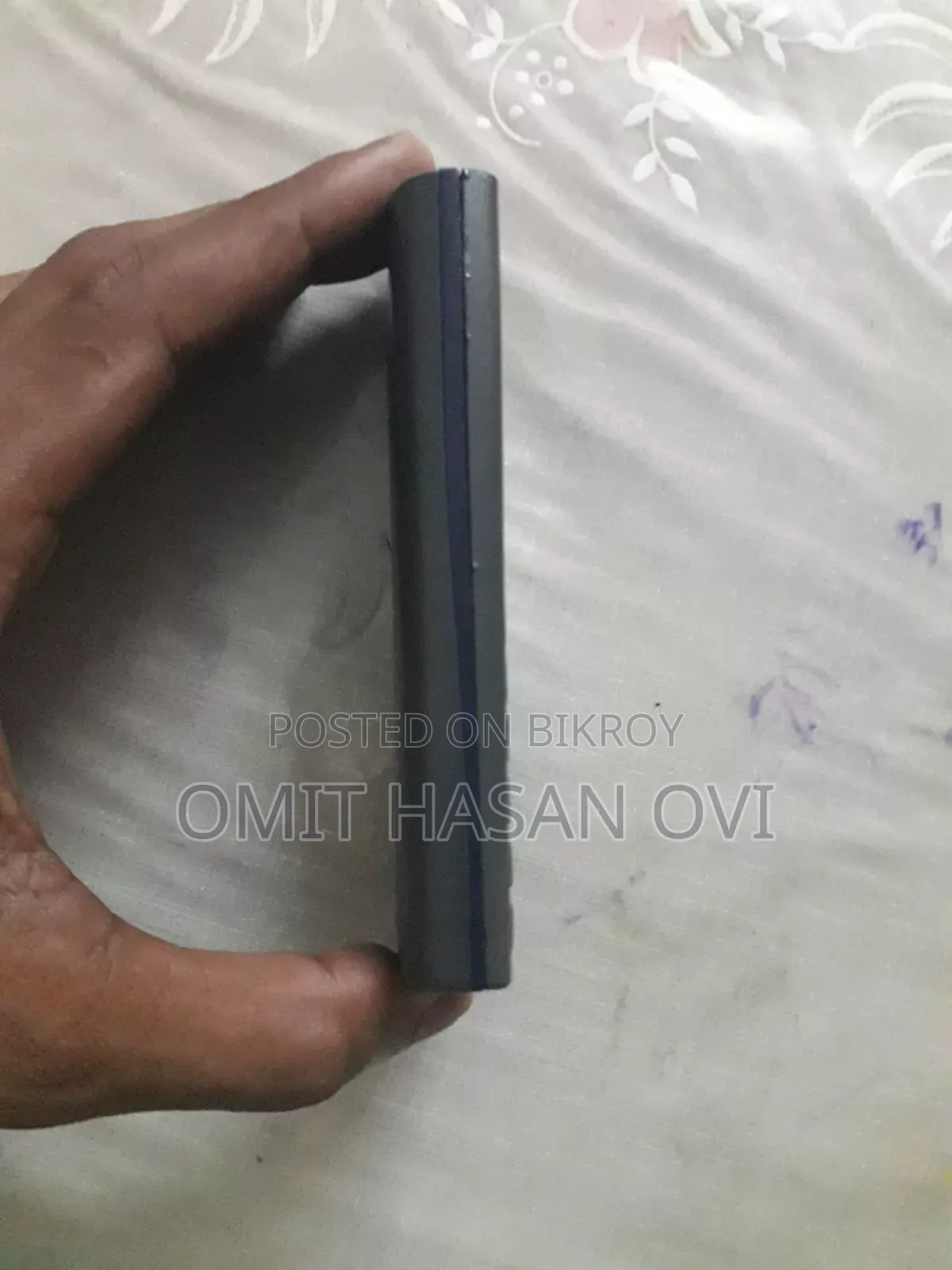 নোকিয়া ১০৬ নীল
